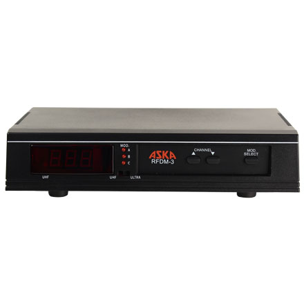 DIGITAL UHF MODULATOR ( TRIPLE INPUT)